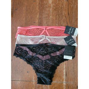 Jennifer Intimates panties  small  lace geometric lace cage 68784m 3 pack
